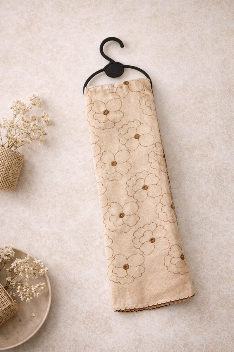 Elegant Thread Embroidered Scarf with Fine Floral Motifs and Soft Finish