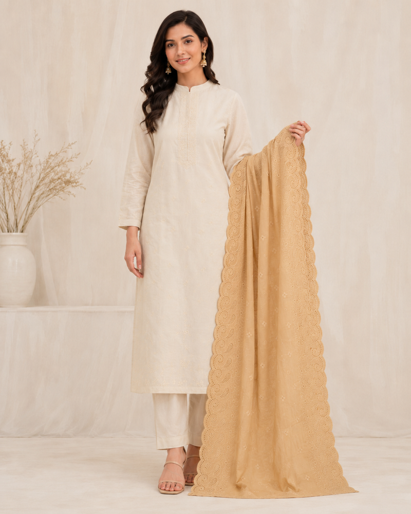 Women’s Cotton Thread Work Dupatta with Embroidered Paisley Cutwork Scalloped Border