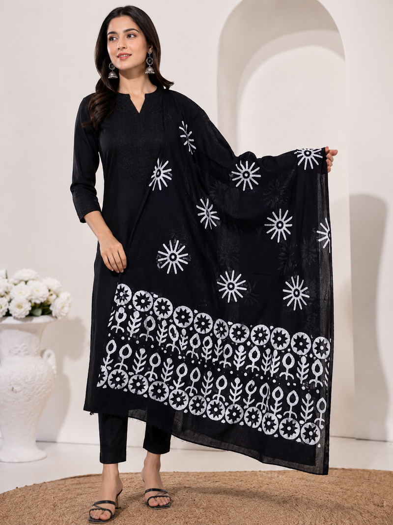 Women MOM Batik Printed Ethnic Dupatta(dark navy blue)